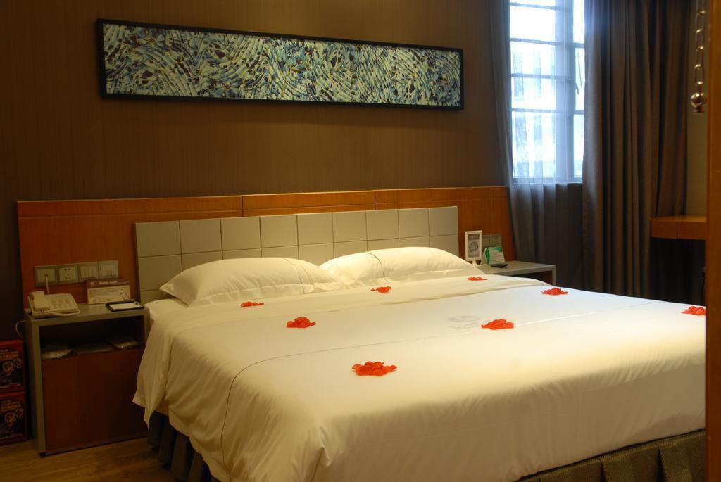 Insail Hotel Csuhaj Kültér fotó