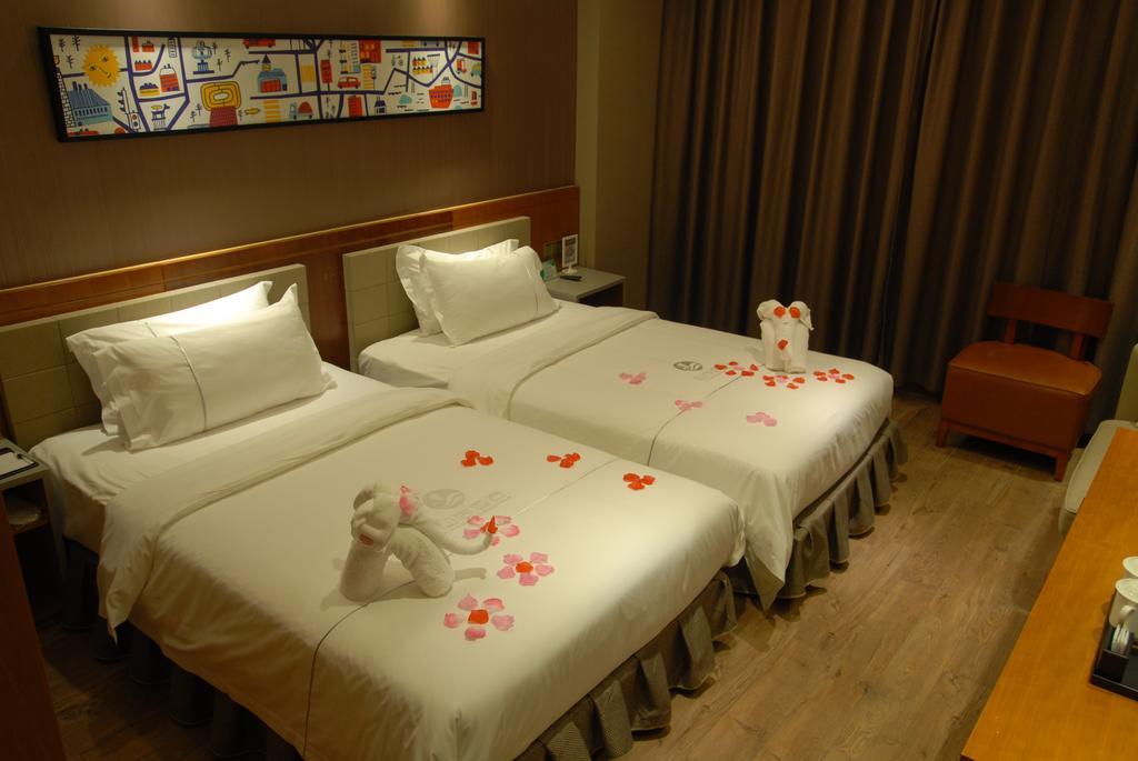 Insail Hotel Csuhaj Kültér fotó