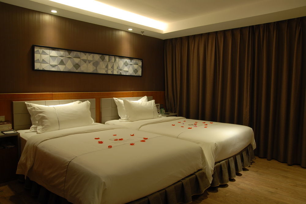 Insail Hotel Csuhaj Kültér fotó