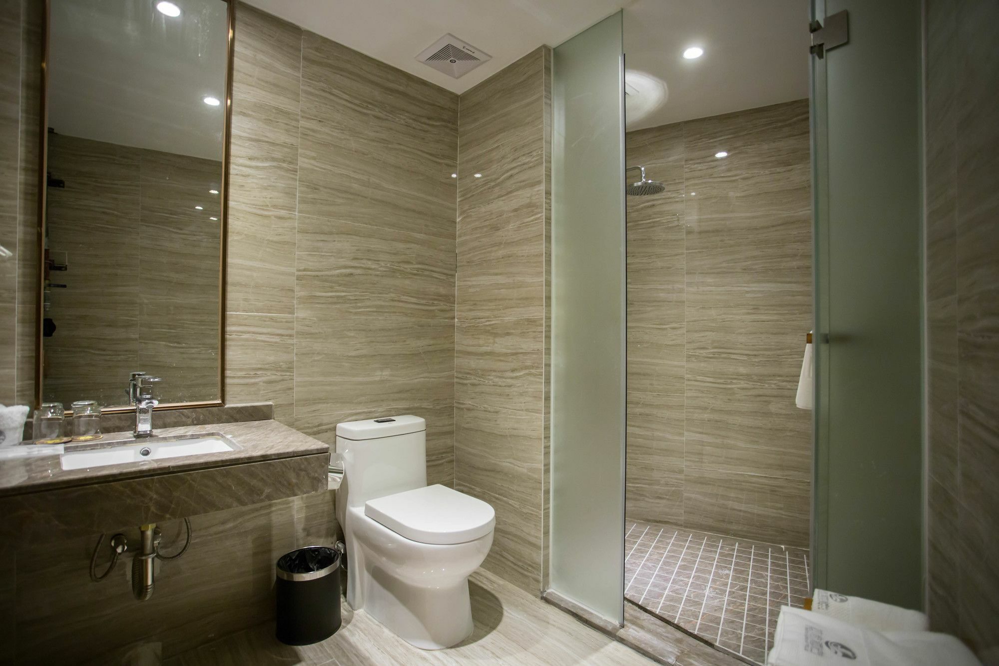 Insail Hotel Csuhaj Kültér fotó