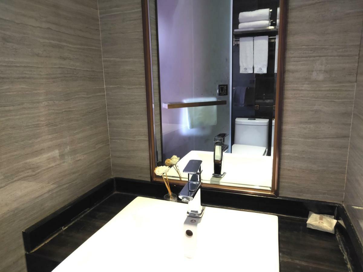 Insail Hotel Csuhaj Kültér fotó